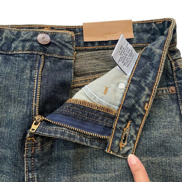 l.e.i. Denim pencil skirt juniors size 1 distressed look with raw hem - Picture 8 of 13